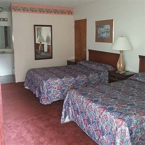 Holiday Lodge Virginia Pearisburg Εξωτερικό φωτογραφία