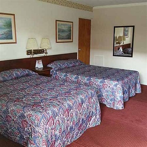 Holiday Lodge Virginia Pearisburg Εξωτερικό φωτογραφία